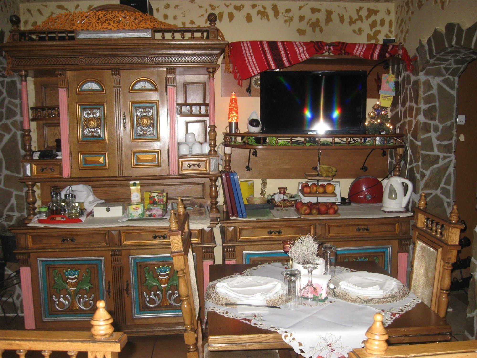 Leaganul Bucovinei Guest House Suceava Exterior foto